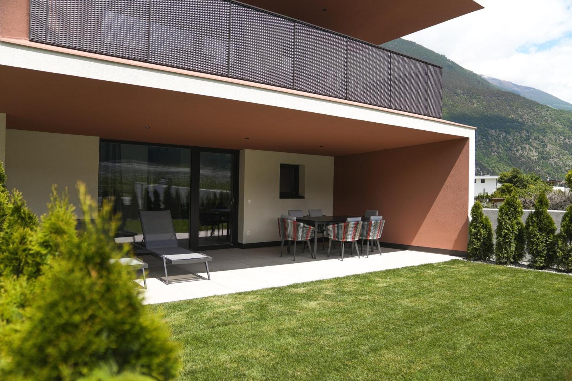 Residence Montani Laces Esterno foto