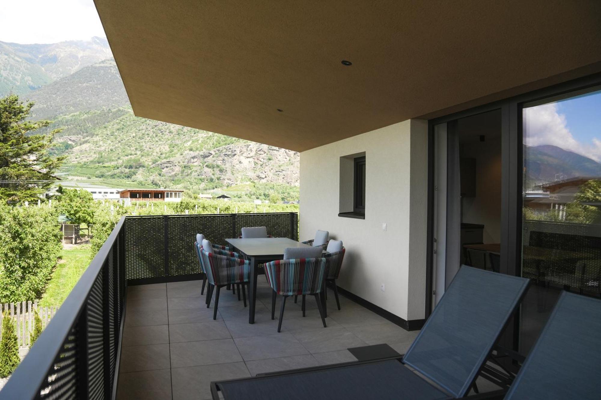 Residence Montani Laces Esterno foto